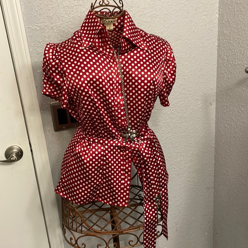 Satin material pooka dot red/white short sleeve button up. Women’s size medium